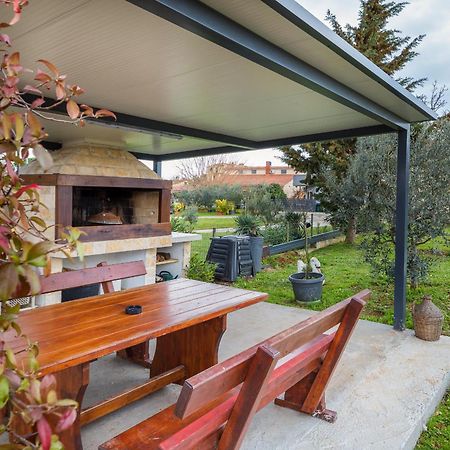 Apartmani Magdalena Pola Esterno foto