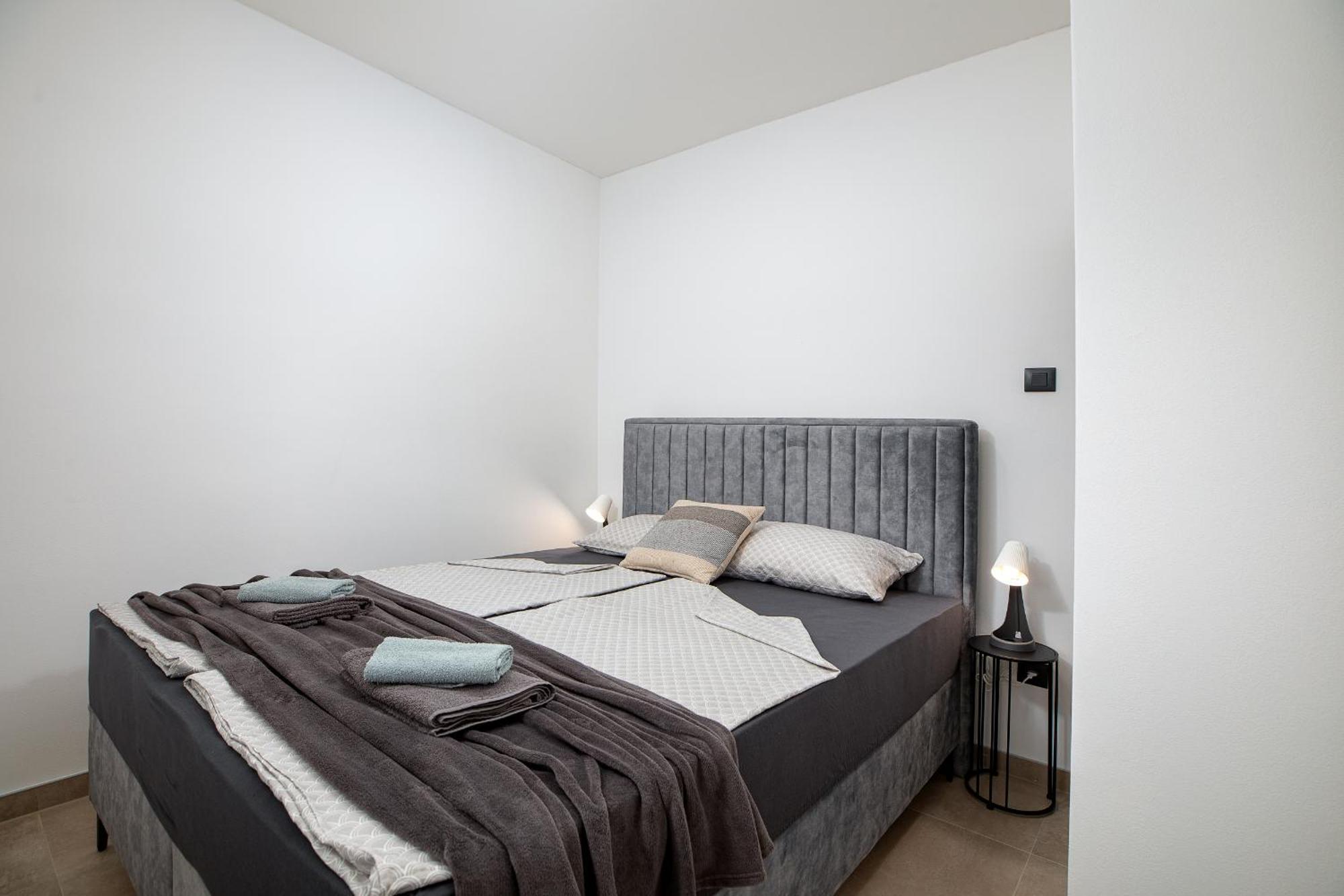 Apartmani Magdalena Pola Esterno foto