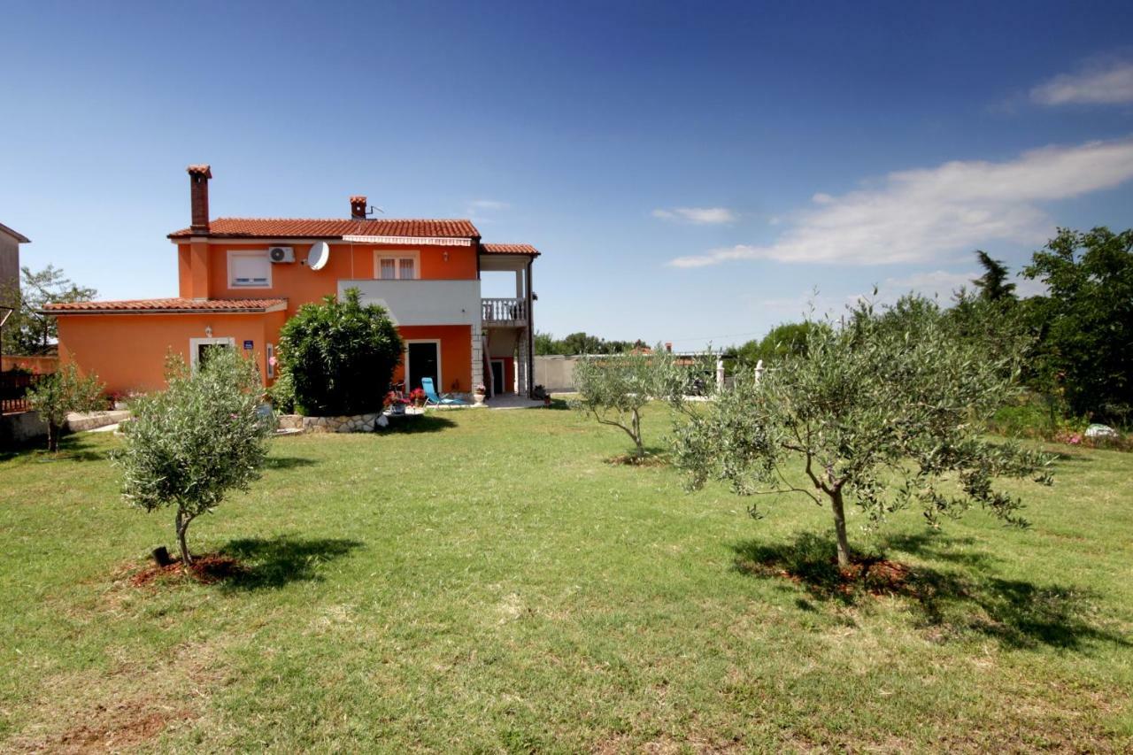 Apartmani Magdalena Pola Esterno foto